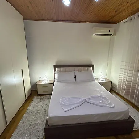 Top Guest House بيت للعطل *